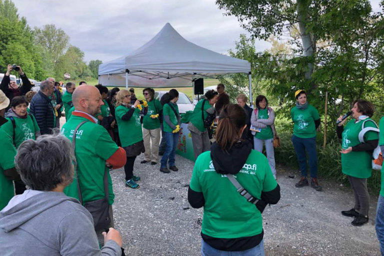 Una tonnellata e mezzo di rifiuti in meno a Bosco Tanali grazie a  #Liberi dai rifiuti