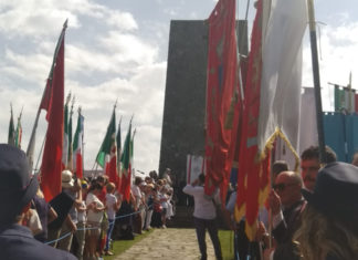 Il tappeto della pace. Inaugurazione a Stazzema Il tappeto della pace