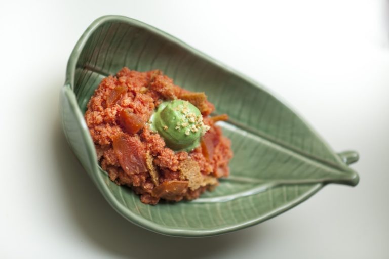 Ultra-pappa al pomodoro con gelato al basilico di Marco Stabile