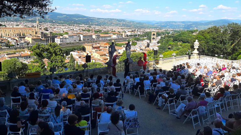 Città dei lettori: i circoli di  lettura Unicoop Firenze giuria popolare