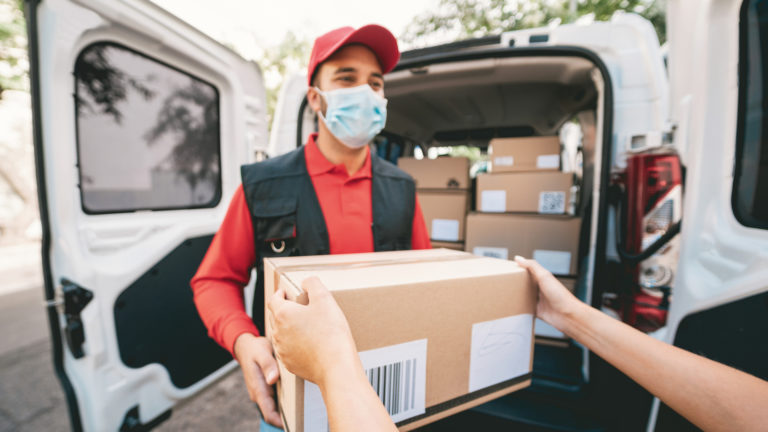 Prezzo sociale e ambientale del commercio on line