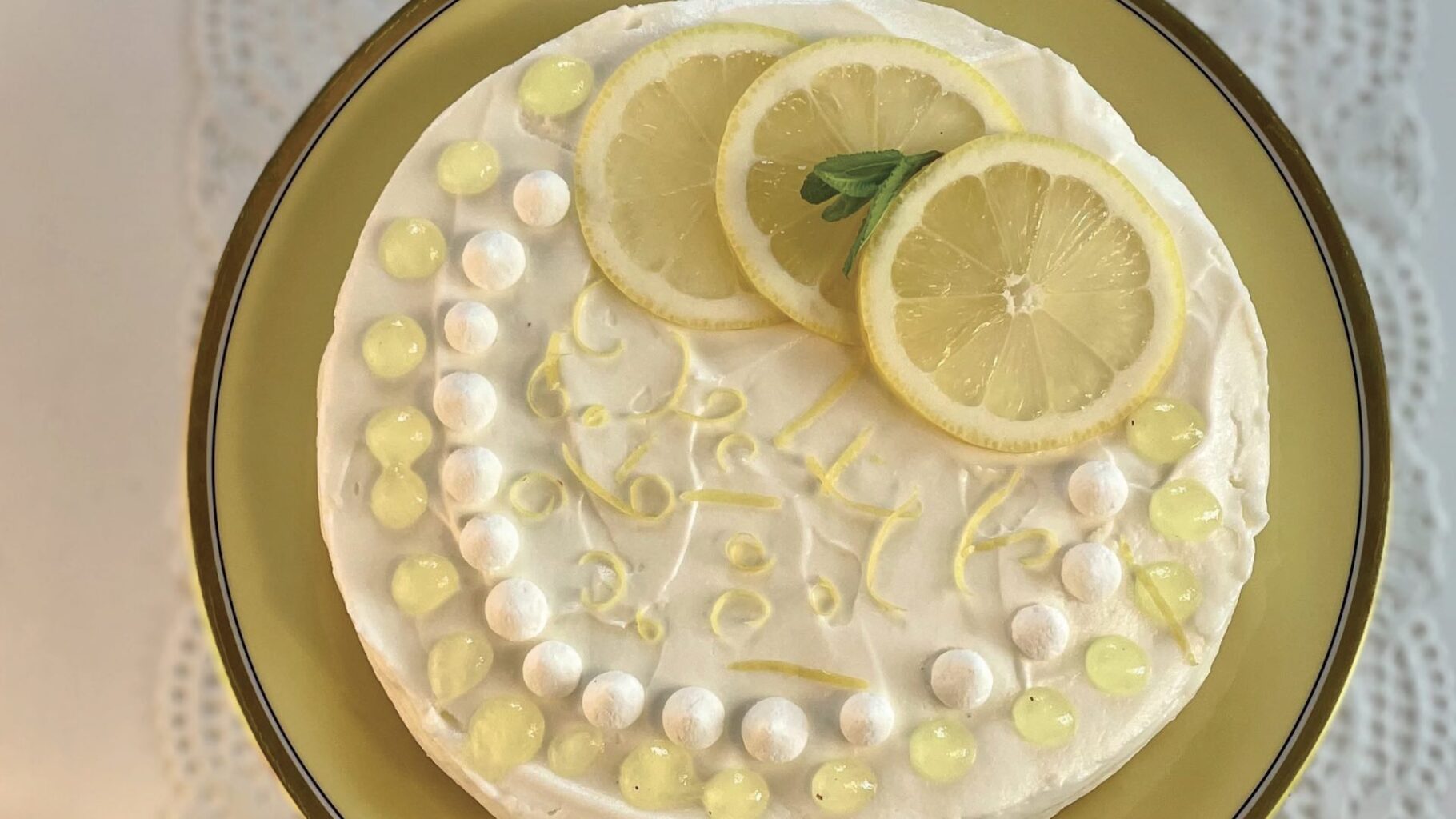 Torta formaggiosa al limone