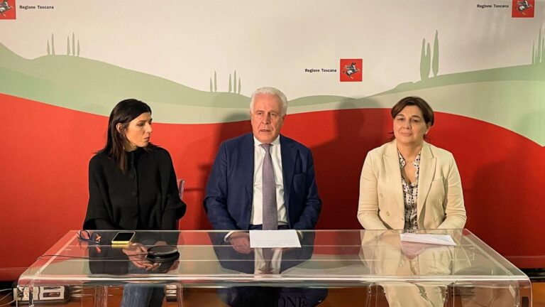 Raccolta fondi per l’alluvione: da Unicoop Firenze 230 mila euro per l’emergenza