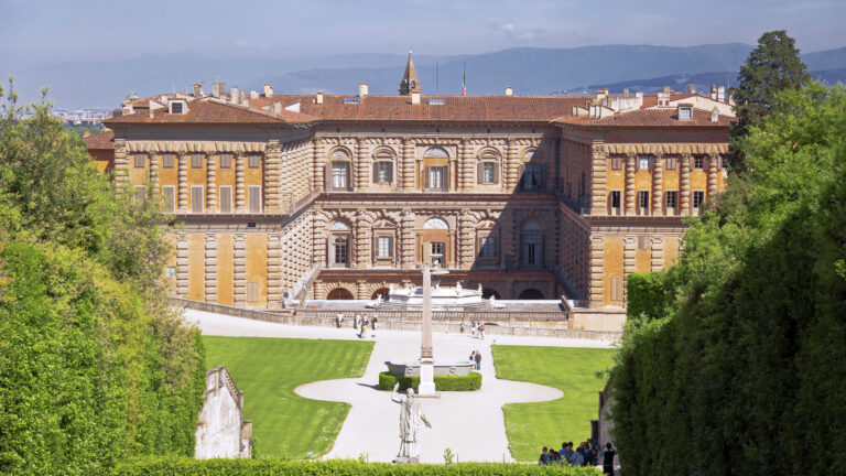 R-estate con l’arte!