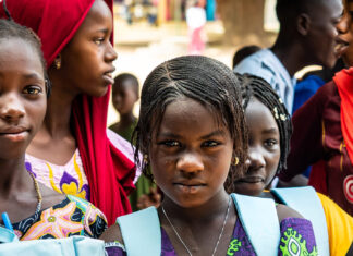 Tutti insieme per Mame Diarra