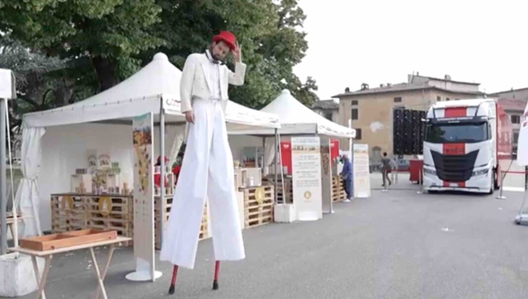 Food Village:tappa a Prato