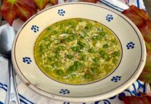 Zuppa di piselli con i quadrucci Zuppa di piselli con i quadrucci