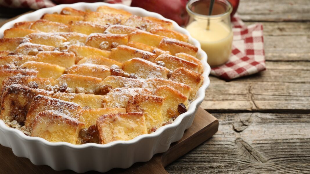 Crostata di pane e mele