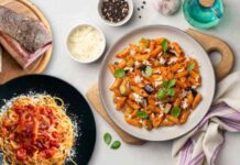 Pasta: all’Amatriciana o alla Norma? Pasta: all'Amatriciana o alla Norma?