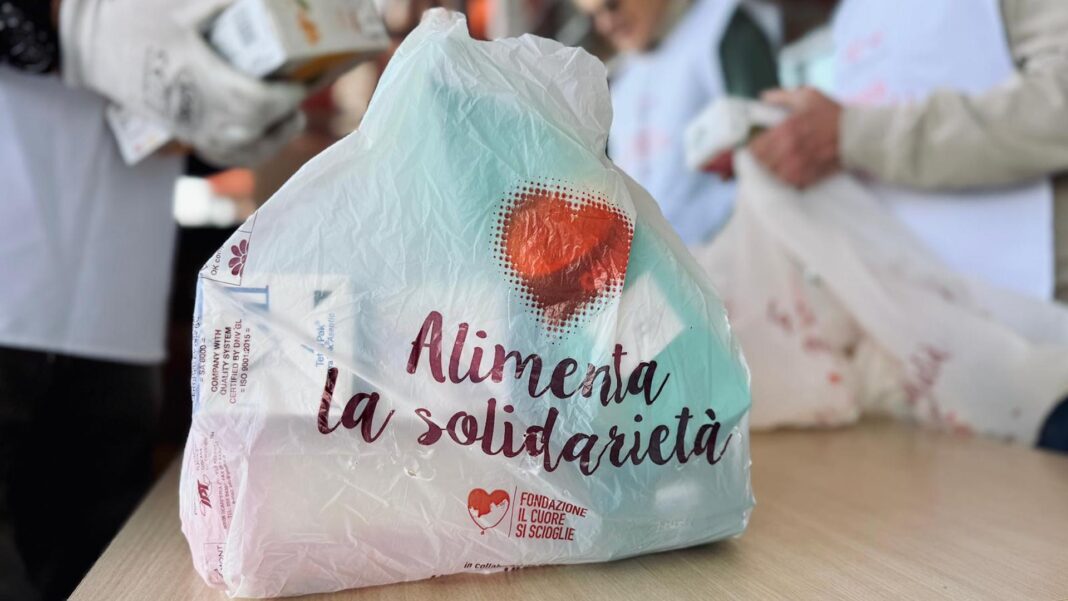 Sabato 17 ottobre torna nei Coop.fi l'appuntamento con la raccolta alimentare